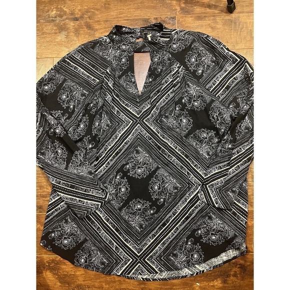 Free People Tops - Free People Walking On A Dream Tunic Shirt Black Size Large Boho Long Sleeve